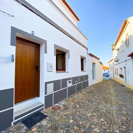 Casa Barbara - No Centro Historico De Aljezur Villa Ngoại thất bức ảnh